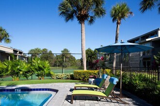 Building Photo - Lofts at Baymeadows – Resort Style Living