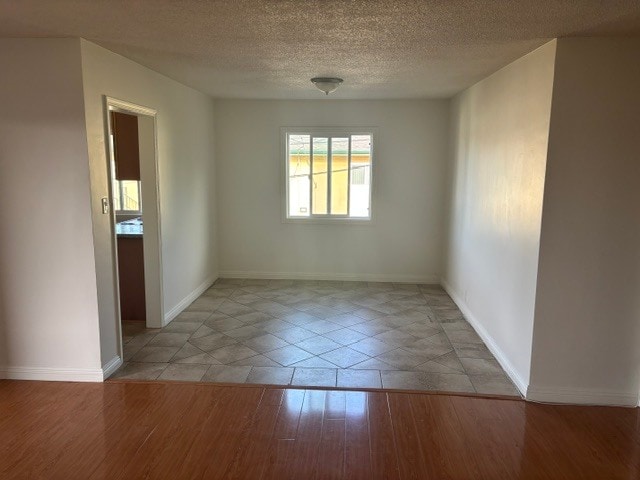 Building Photo - 1734 Ellincourt Dr