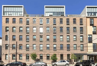 Building Photo - 122 West St