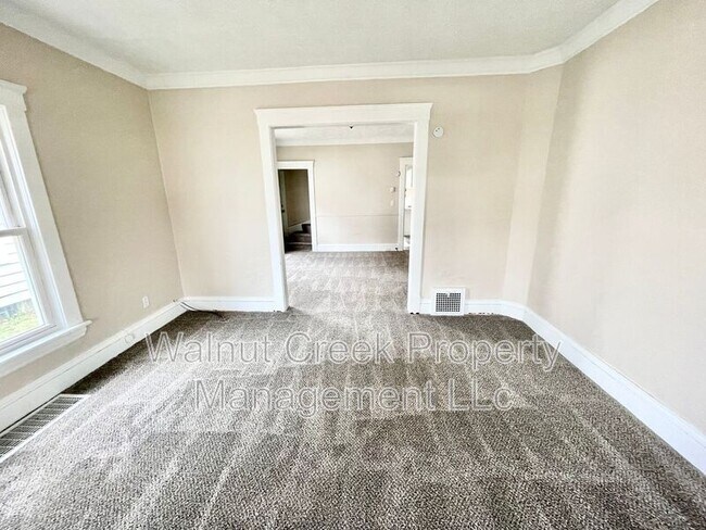 Foto del edificio - 1730-1730 E 30th St