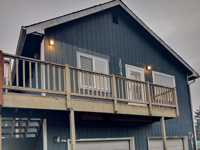 Building Photo - 1514 Lynden Way