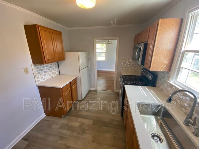 Foto del edificio - 401 Wilbrown Cir