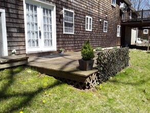 Building Photo - 15 Indian Hill Ln