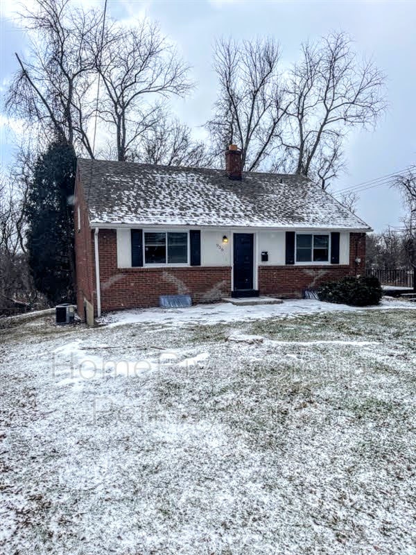 Primary Photo - 936 Garden City Dr