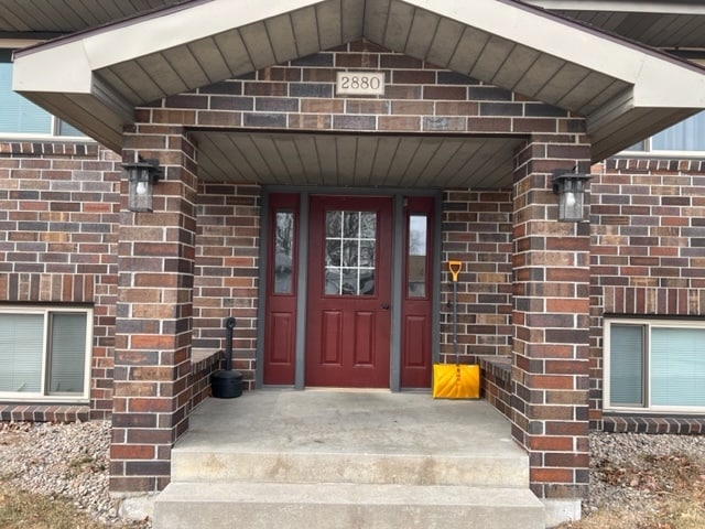 Building Photo - 2880 Eastbrook Dr