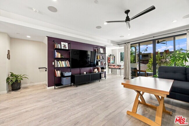 Foto del edificio - 11622 Colfax Mdw Ln