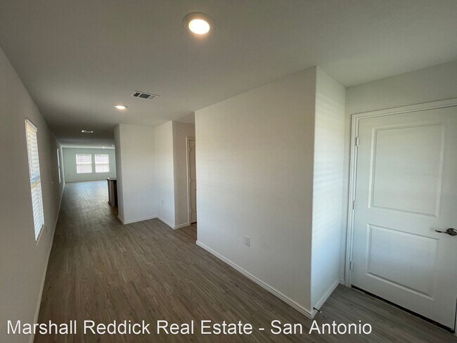 Foto del edificio - 4 br, 2 bath House - 10271 Asta Trail