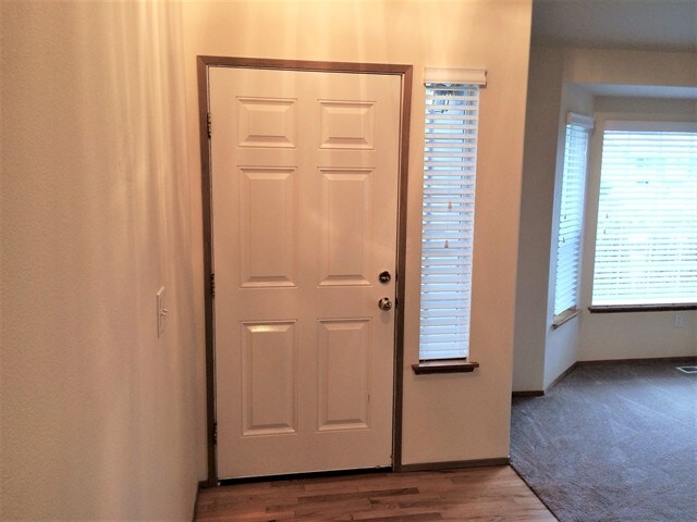 Foto del edificio - 1601 198th Street Court E