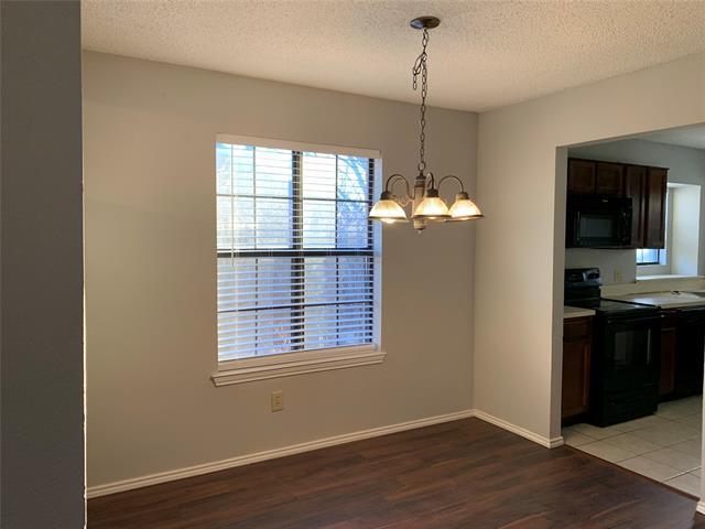 Building Photo - 2805 Brittany Dr