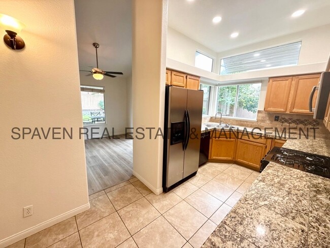 Foto del edificio - Charming Menifee Home