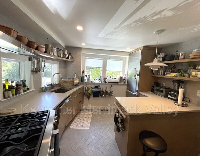 Photo - 44 River St House