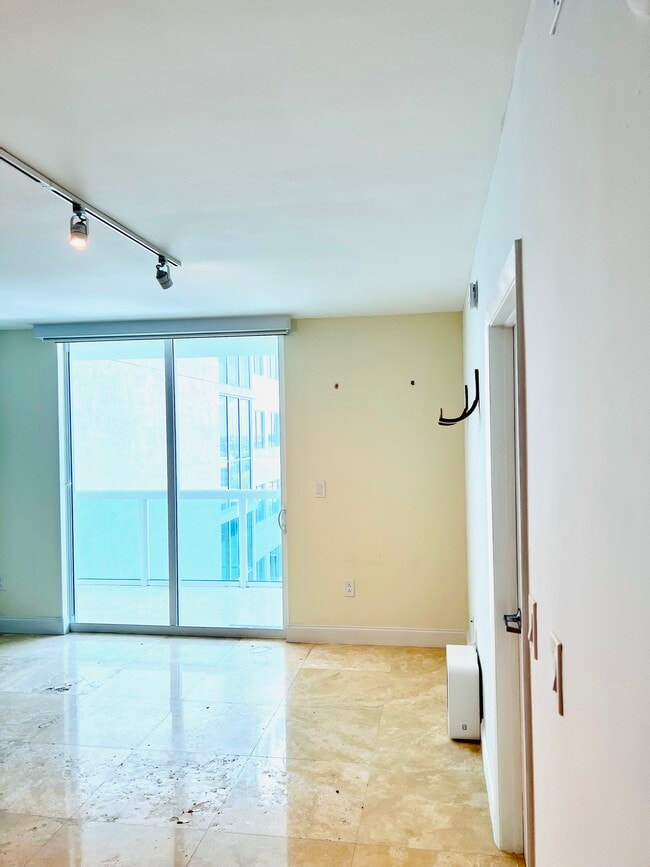 Foto del edificio - 1800 N Bayshore Dr