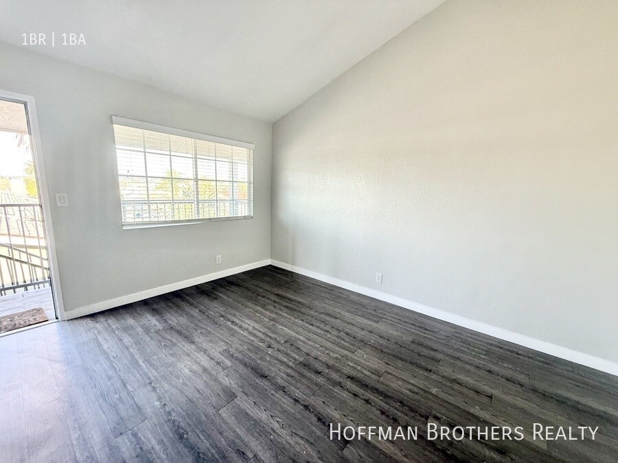 Foto del edificio - 753 Cerritos Ave