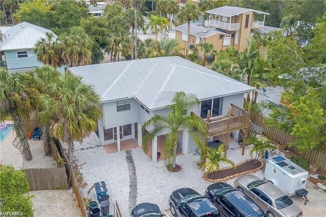 Building Photo - 128 Eucalyptus Ct