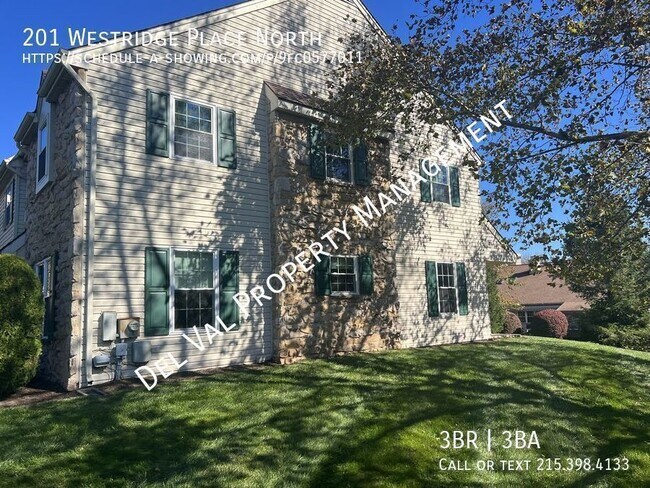 Foto del edificio - Spacious 3-Bd Townhome For Rent -  201 Wes...