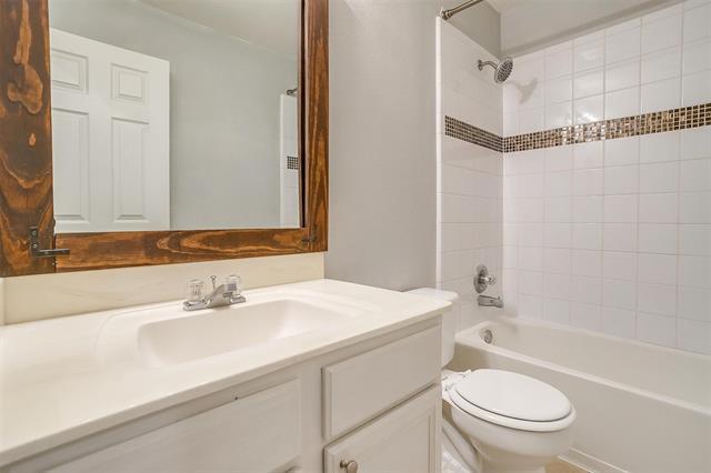 Foto del edificio - 1945 Reddenson Ct