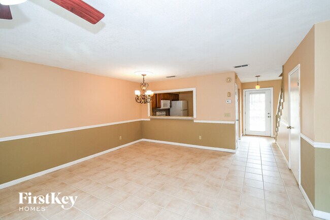 Foto del edificio - 3053 Cobblewood Ln E