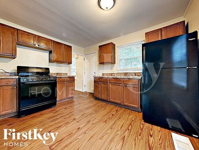 Building Photo - 344 Nassau St