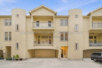Building Photo - 1333 W 21st St