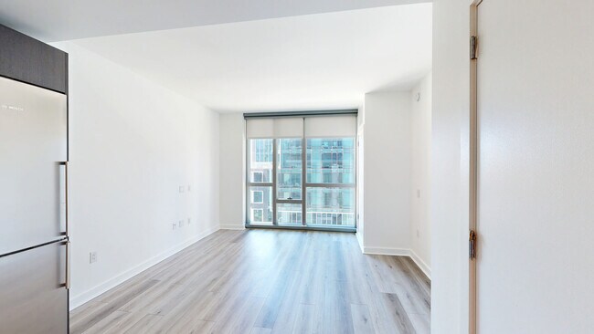 Interior Photo - 399 Fremont