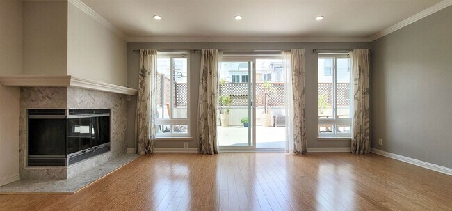 Foto del edificio - 3 br, 2 bath House - 1370 Valencia Street,...