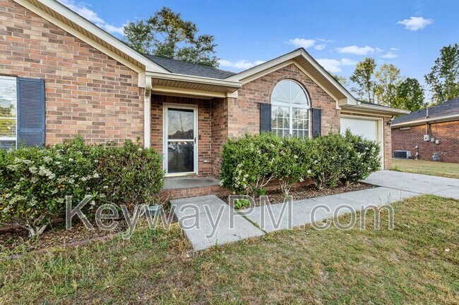 Building Photo - 3013 Heron Ct