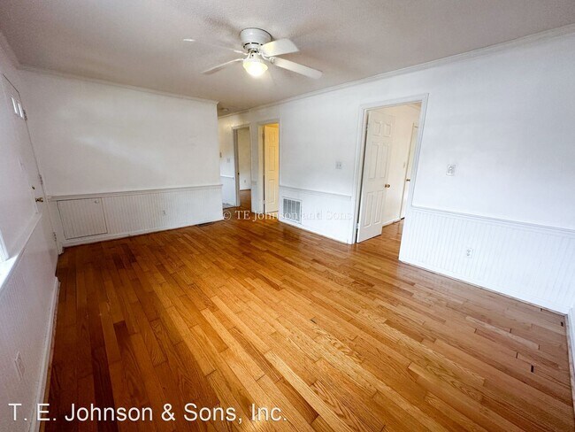 Building Photo - 2 br, 2 bath House - 230 Vista Circle #B