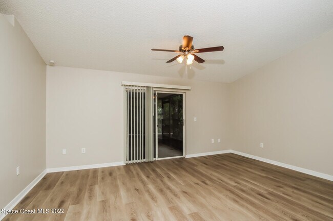 Foto del edificio - 1790 Lantana Ct NW