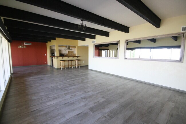 Building Photo - 3008 Stone Edge Rd