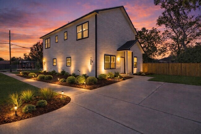 Foto del edificio - 7989 Sunbury St