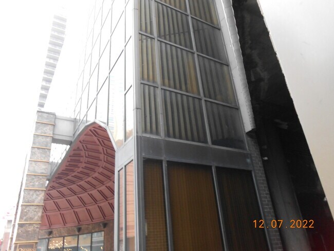 Foto del edificio - 10 E Ontario St