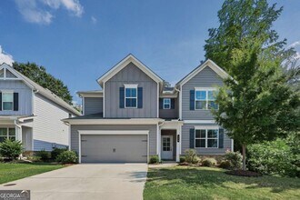 Building Photo - 520 Cresentry Brook