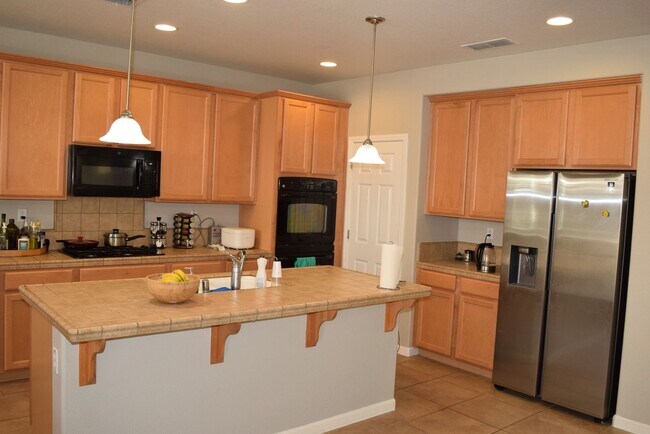 Foto del edificio - 904 Campfire Cir