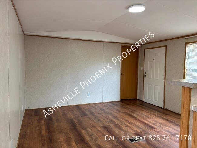 Building Photo - 9 Otis Campbell Rd