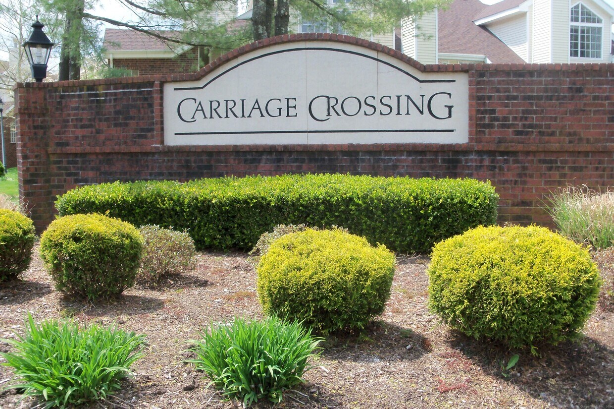 11 Carriage Crossing Ln Unit 11, Middletown, CT 06457 Condo for Rent