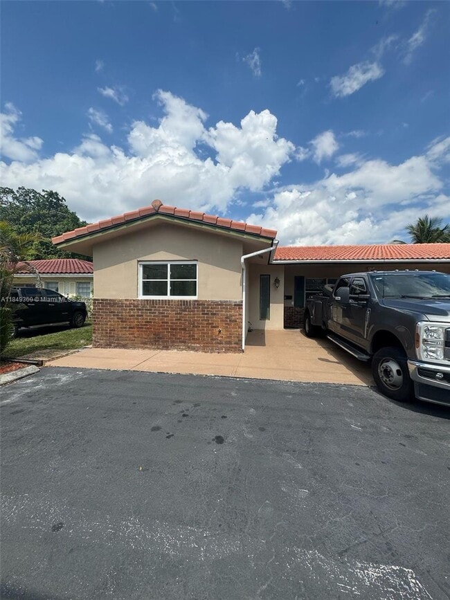 Building Photo - 3851 NW 110th Ave