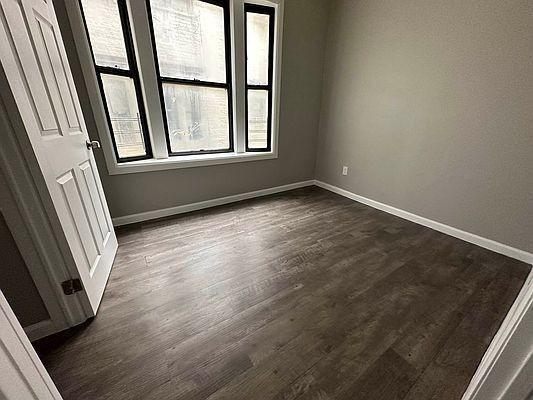 Foto del edificio - 2 bedroom in BRONX NY 10468