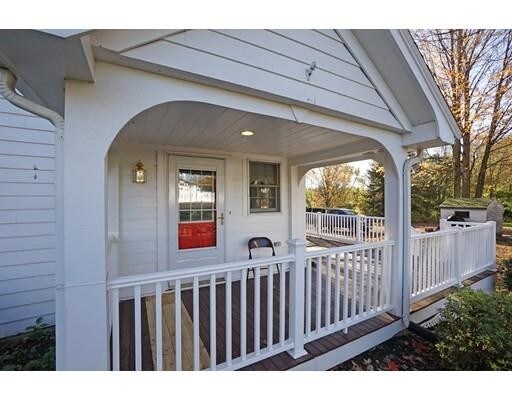 Building Photo - 39 Main St