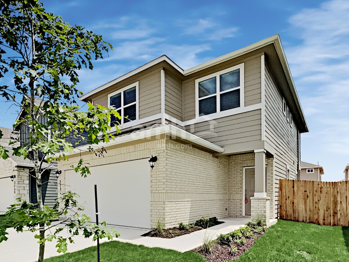 Primary Photo - 2722 Meadowood Heights