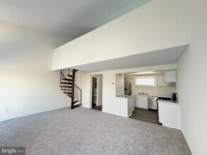 Building Photo - 5485 Harpers Farm Rd