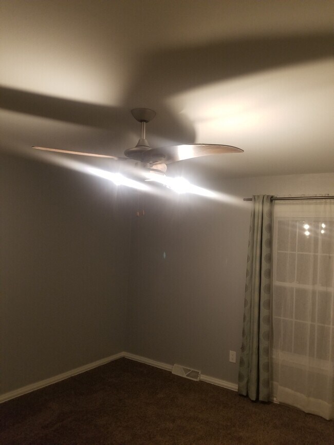 master bedroom - 4125 W Cherrywood Ln