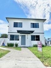 Building Photo - 3730 Avenue S