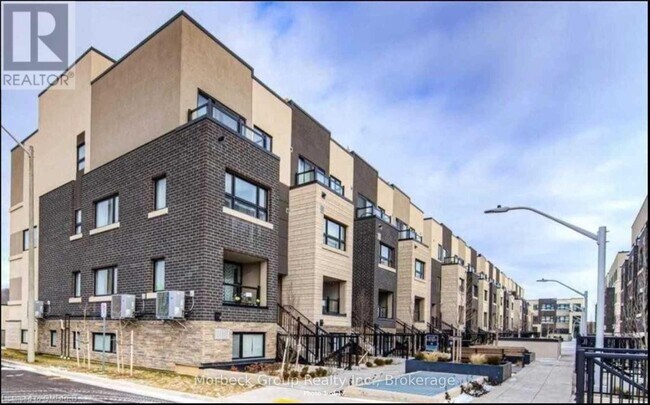 Photo du bâtiment - 1135-1135 Cooke Blvd.