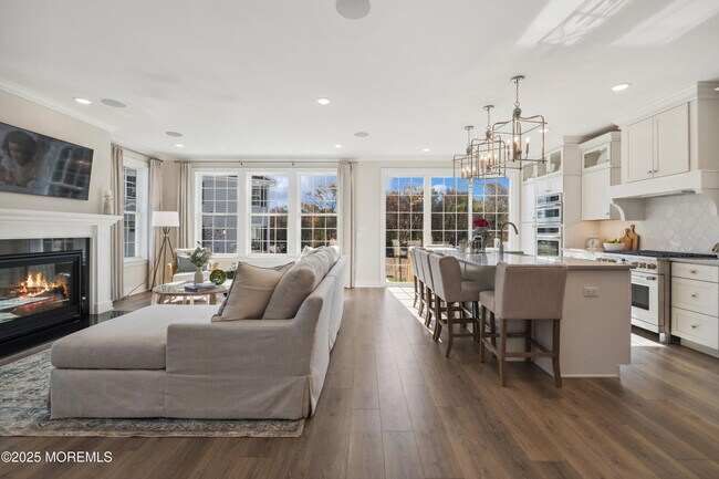 Building Photo - 4061 Heron Dr