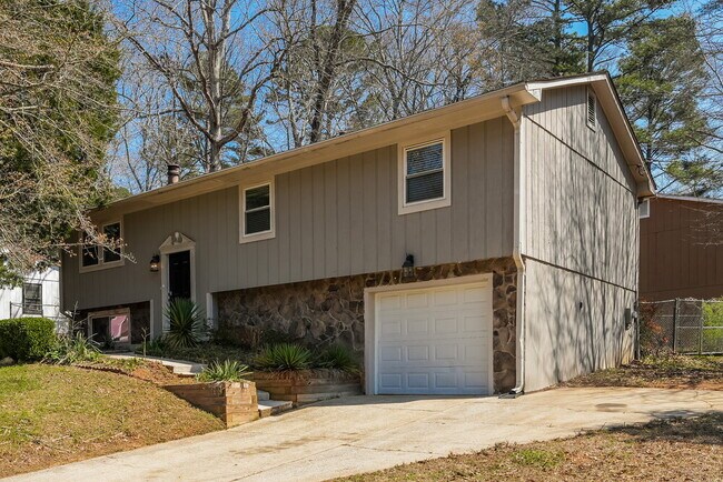 Foto del edificio - 2194 Cherokee Valley Cir