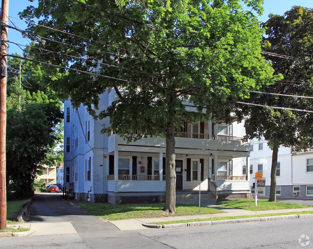 Primary Photo - 12 Lexington St