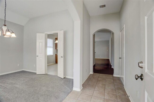 Foto del edificio - 1196 Stallion Ridge