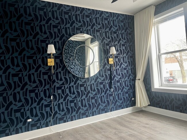 Foto del edificio - 5315 N Damen Ave