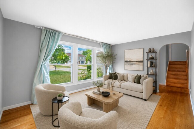 Foto del edificio - 2122 Kensington Dr