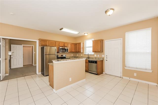 Building Photo - 1007 Hayworth Ave
